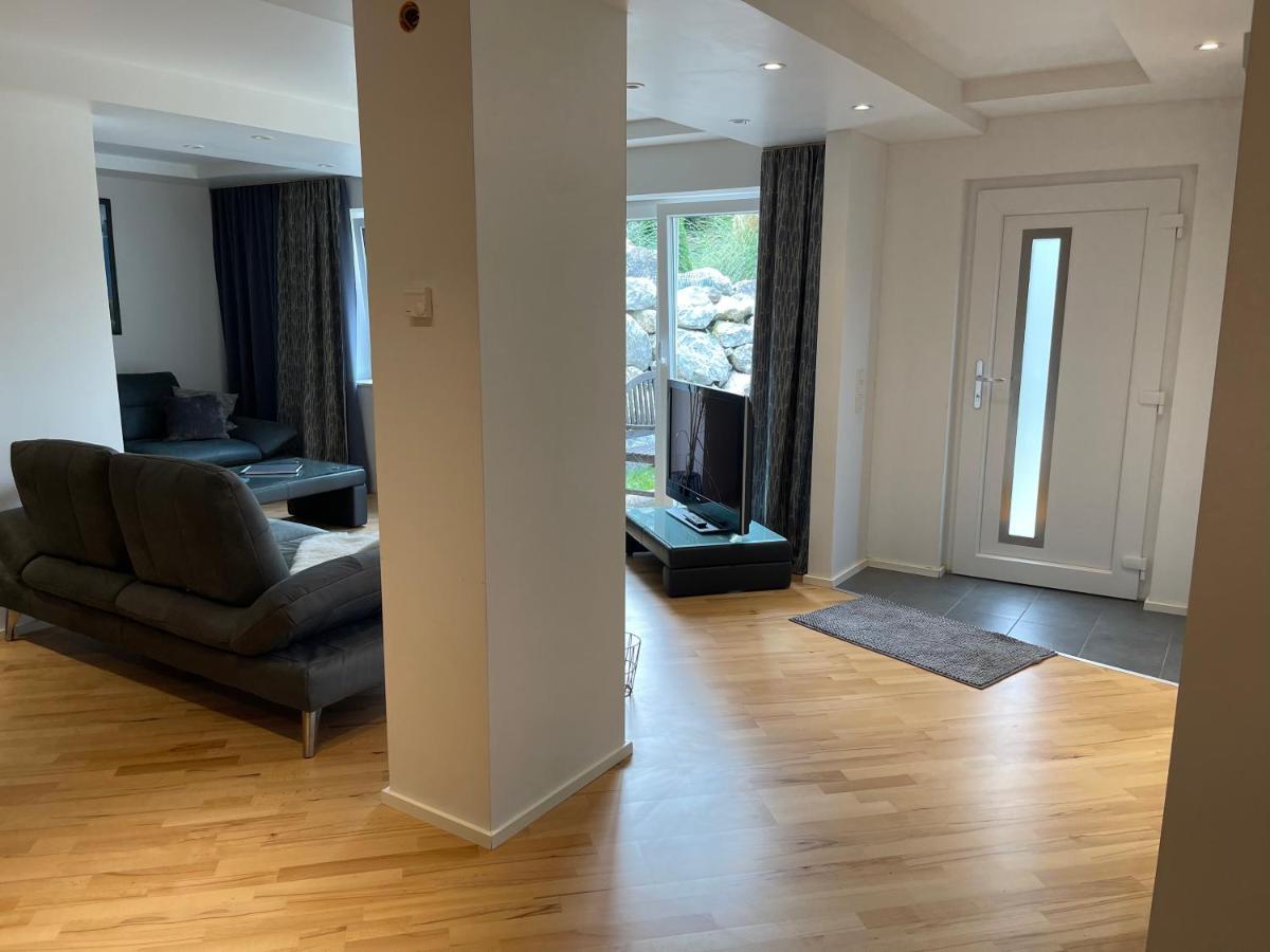Moderne, Ruhige Ferienwohnung , Ideal Zum Abschalten Hadamar ภายนอก รูปภาพ