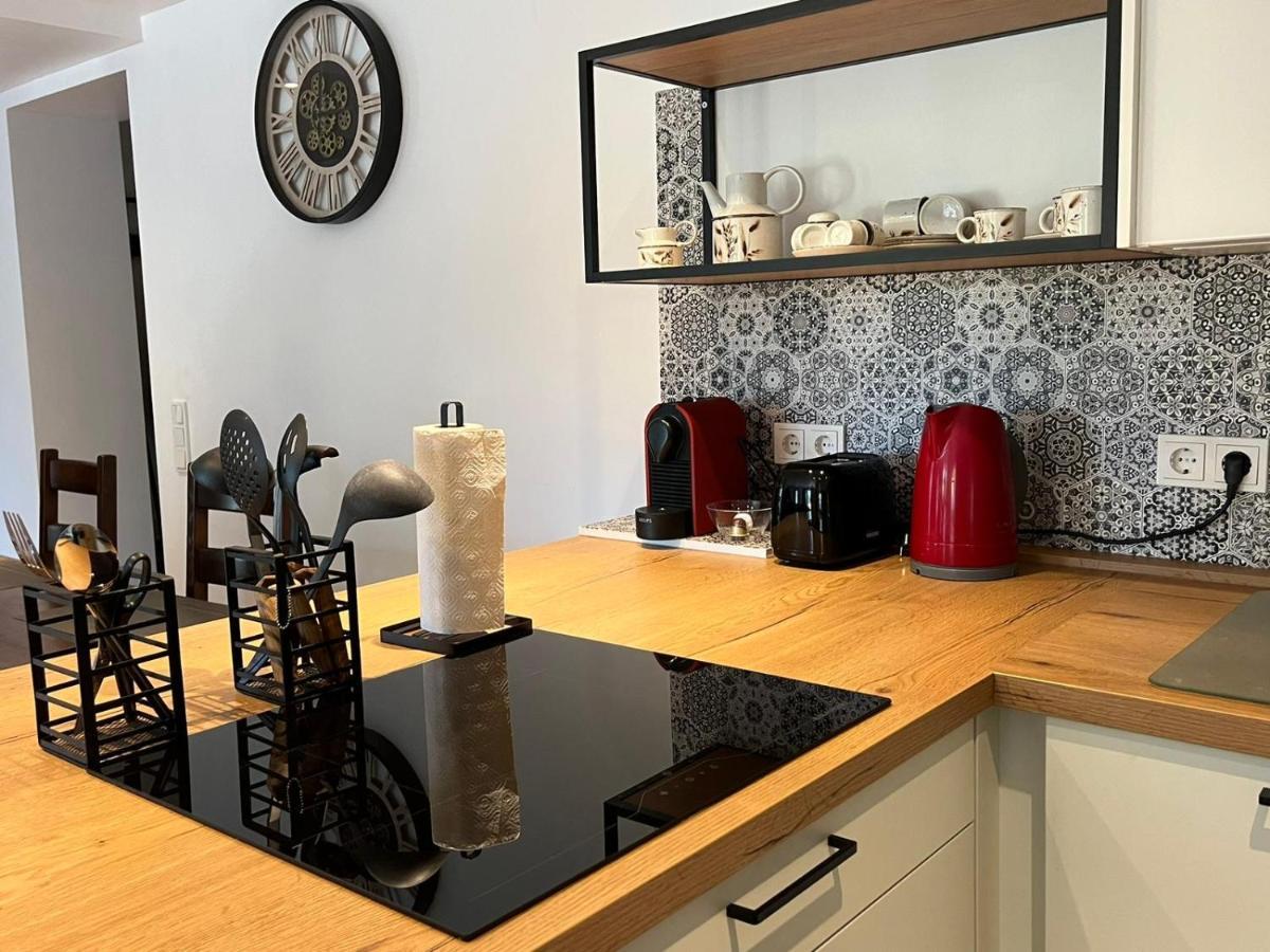 Moderne, Ruhige Ferienwohnung , Ideal Zum Abschalten Hadamar ภายนอก รูปภาพ