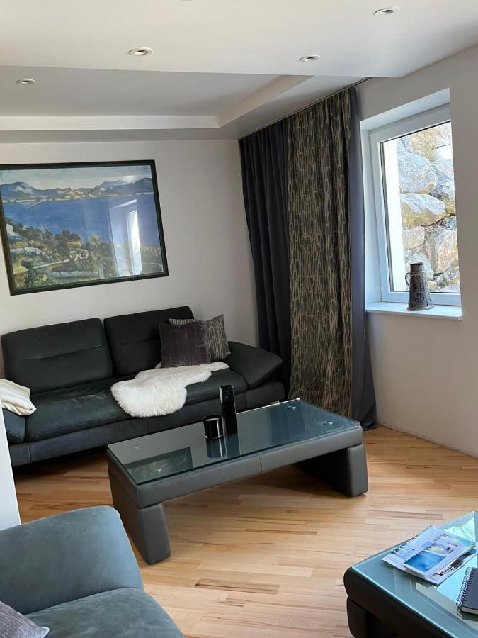 Moderne, Ruhige Ferienwohnung , Ideal Zum Abschalten Hadamar ภายนอก รูปภาพ
