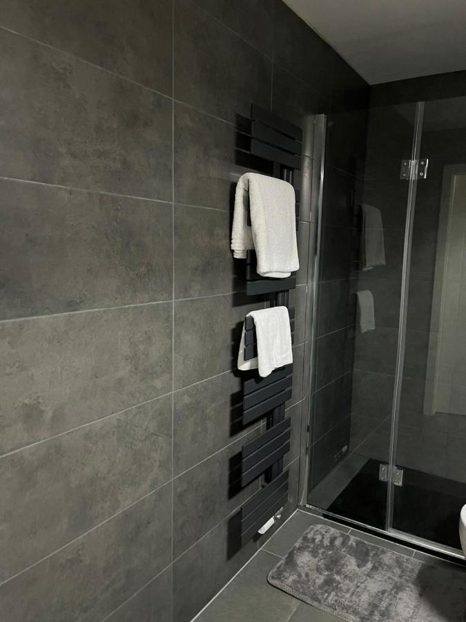 Moderne, Ruhige Ferienwohnung , Ideal Zum Abschalten Hadamar ภายนอก รูปภาพ